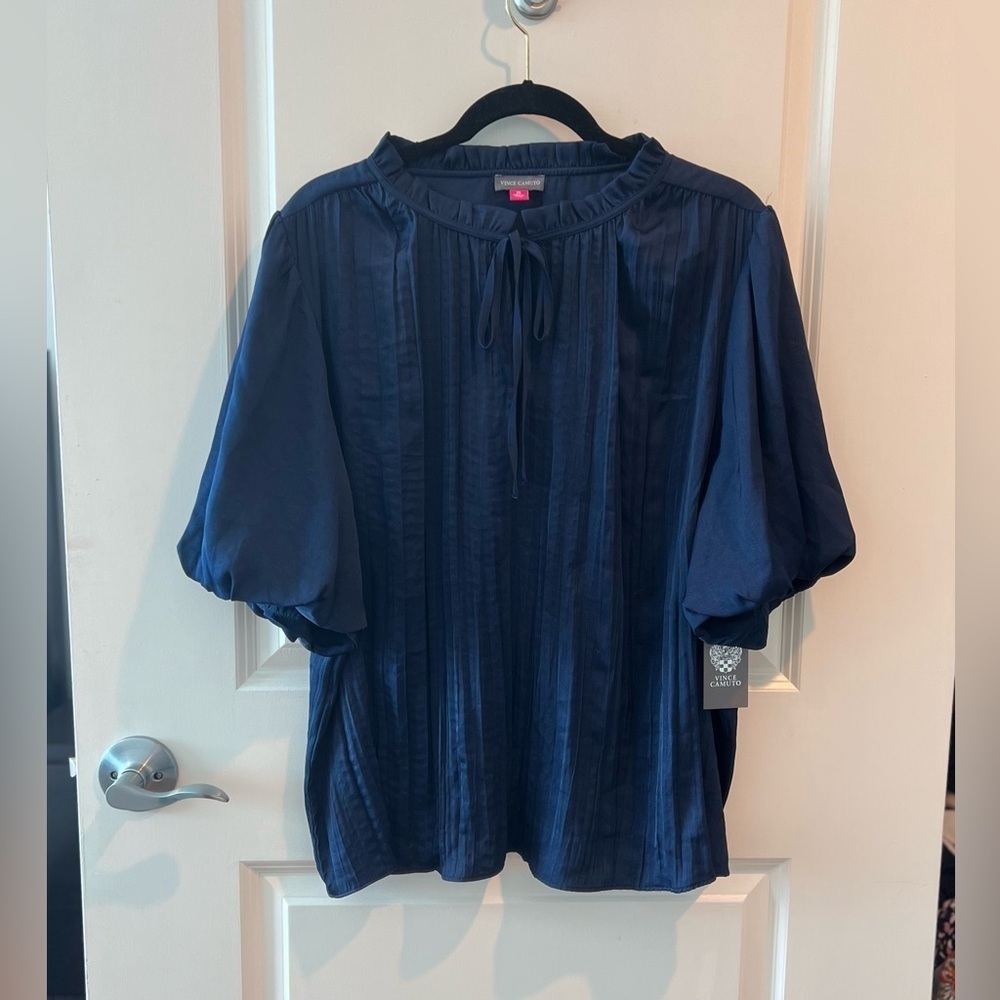 Vince Camuto Pleated Puff Sleeve Rumple Blue Blouse - Picture 4 of 16